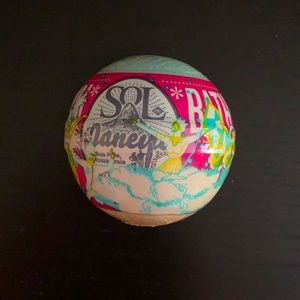 Sol de Janeiro bath bomb 🛁